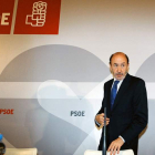El secretario general del PSOE, Alfredo Pérez Rubalcaba, que se opone a la reforma.