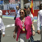 De izquierda a derecha, Bernie Ecclestone, Rita Barberá y Alberto Fabra, en la parrilla de salida del GP de Europa de F-1, en Valencia en el 2012.