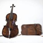 El violín que tocó el director Wallace Hartley mientras el Titanic se hundía.