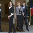 Sarkozy, Carla Bruni, Sonsoles Espinosa y Zapatero, a las puertas del Palacio de La Moncloa