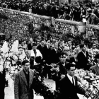Las calles de Santa Lucía se llenaron de gente para despedir a los mineros fallecidos el 6 de mayo de 1952.
