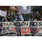 Un millar de estudiantes de la universidad y de enseñanzas medias recorrieron León.