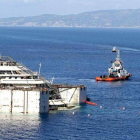 Trabajos de reflote del Costa Concordia.