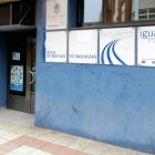 El Aula de Nuevas Tecnologías imparte dos cursos a la semana. DL