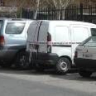 El segundo vehículo estaba aparcado a sólo treinta metros de la furgoneta (en la foto) de Alcalá
