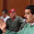 El presidente de Venezuela, Nicolás Maduro, participa en una reunión con gobernadores y diputados adeptos al Gobierno.