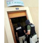 Los gendarmes franceses realizaron varios registros en viviendas