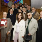 La concejala de Mayores, Catalina Díaz, acompaña al centenario.