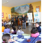 Los niños del colegio Trepalio durante el desayuno saludable.