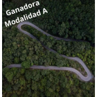 Carretera sinuosa en La Tebaida, en la serie ganadora. DL