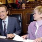 Zapatero y Teresa Fernández de la Vega durante la sesión de control