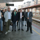 Candidatos del PSOE al Congreso y el Senado por León, con el presidente del Consejo y otras cargos orgánicos socialistas.