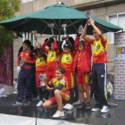 Los integrantes del CC León con sus trofeos de San Froilán.