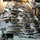 Parte del material incautado por la policía nacional en los dos arsenales