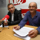 Germán Valcarce y Tito Martínez, durante la presentación de los acuerdos de la asamblea local de Pon