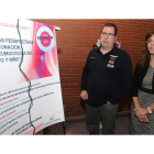 Los médicos Juan Ortiz y Marta González.