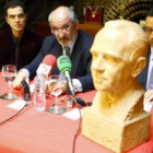 Víctor Ordás Crémer, Santos Llamas y Álvaro de la Puente, presidente y gerente de la Fundación Carri