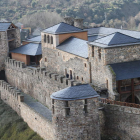 El Castillo Templario de Ponferrada sería una magnífica localización para el rodaje de la séptima temporada de ‘Juego de Tronos’. LUIS DE LA MATA