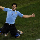 Luis Suárez celebra un gol durante el Mundial de Brasil.