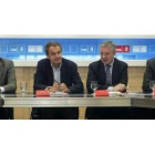 El presidente del PSOE, Manuel Chaves, el secretario general Rodríguez Zapatero, el vicesecretario J
