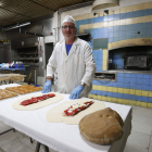 La Panadería Alonso de Hospital de Órbigo abre sus puertas de lunes a domingo de 9.30 a 14.00 y de 18.00 a 20.00 horas. Está en la calle doctor Santos Olivera, 49.Teléfono: 987 388 103.