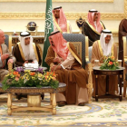 Los Reyes de España Don Juan Carlos y Doña Sofia son recibidos por el Rey de Arabia Saudi en 2006. J.J. GUILLÉN