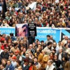 Miles de personas acudieron a Santiago a la llamada de la plataforma Nunca Máis
