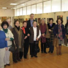 El concejal de Cultura posa con alguna de las artistas.