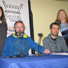 La junta directiva de Matagal, el pasado viernes en su sede. MACÍAS