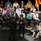 Puigdemont y Junqueras durante el acto político Garanties per a la Democràcia que tuvo lugar el 4 de julio en el Teatre Nacional.
