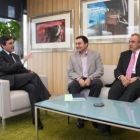 Pedro Saura, Pedro Fernández, y José Giménez, en la reunión.