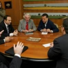 El alcalde se reunió con los integrantes de Jesús Divino Obrero