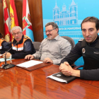 Teresa Romar, José Manuel Ezquerro, Carlos Fernández y Manuel Chacón, ayer. L. DE LA MATA