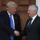 Trump y el general Mattis. /