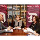 Luis Vadillo, María 	J. Muñiz, Nuria González Rabanal y Carmen González Velasco, en la mesa redonda de ayer.