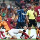 Mateo Kovacic, con el balón en los pies, durante un partido con el Inter de Milán.