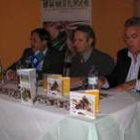 Lupicinio Rodrigo, Narciso Fernández y Ramiro Arredondas presentaron la marca de garantía