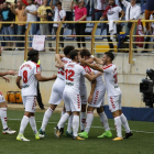 Los jugadores de la Cultural celebran el gol de Señé. MARCIANO PÉREZ