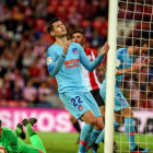 Morata se lamenta tras fallar un gol cantado ante el Athletic de Bilbao. JAVIER ZORILLA