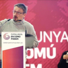 Xavier Domènech, en un mitin en Sant Adrià del Besós, con Pablo Iglesias.