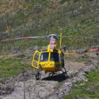 Imagen del helicóptero que acudió al rescate del malogrado conductor.