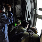 Un avión participante en la búsqueda del submarino desaparecido.