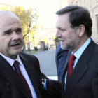 Manuel Chaves y el presidente de Aragón, Marcelino Iglesias, ayer en Zaragoza.