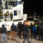 El barco Mare Jonio atracado en el puerto de Lampedusa este martes.