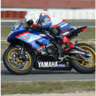 Isaac García, con su Yamaha R6 con la que lidera el autonómico.