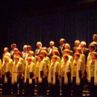 Integrantes del Orfeón Leonés, durante su participación.