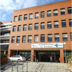 Imagen de la entrada principal del Hospital del Bierzo.