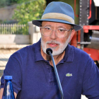 El escritor Aurelio Loureiro reside desde hace un tiempo en Olleros de Sabero. CASTRO