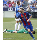 Messi celebra uno de los dos goles que le marcó al Leganés en el estadio de Butarque. HIDALGO