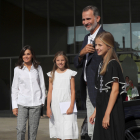Los reyes y sus hijas visitan a don Juan Carlos en el hospital
